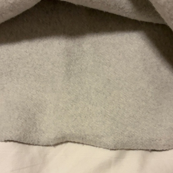 Aritzia TNA Grey Perfect Cropped Hoodie - Picture 7 of 7